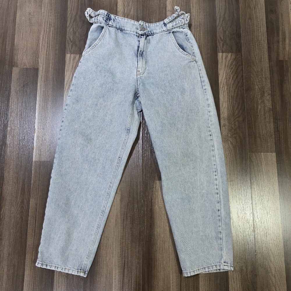 Bershka 1998 Denim Collection Light Wash Adjustable High Waist Relaxed Fit Jeans